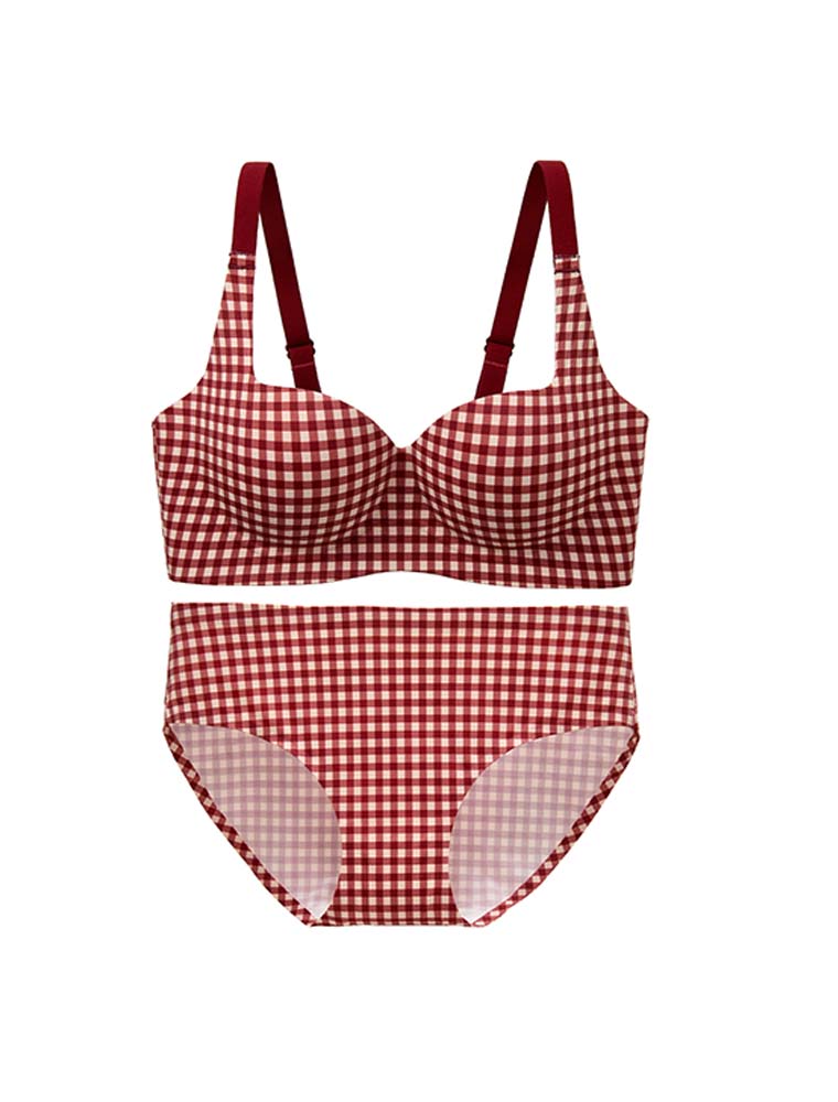 Smoothing Seamless Push-Up Wireless Bra